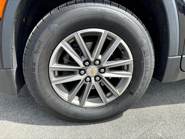 2023 Chevrolet Traverse AWD LT Leather