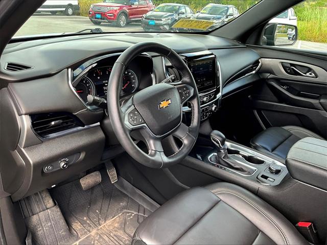 2023 Chevrolet Traverse AWD LT Leather