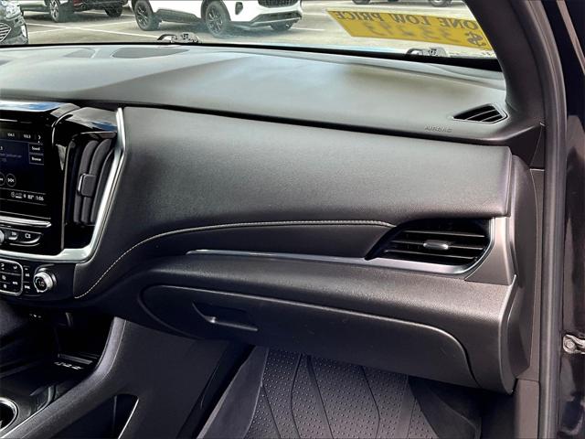 2023 Chevrolet Traverse AWD LT Leather