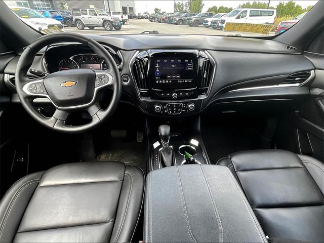 2023 Chevrolet Traverse AWD LT Leather