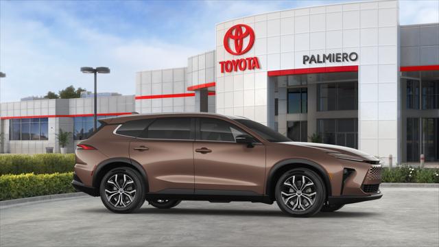 2025 Toyota Crown Signia XLE