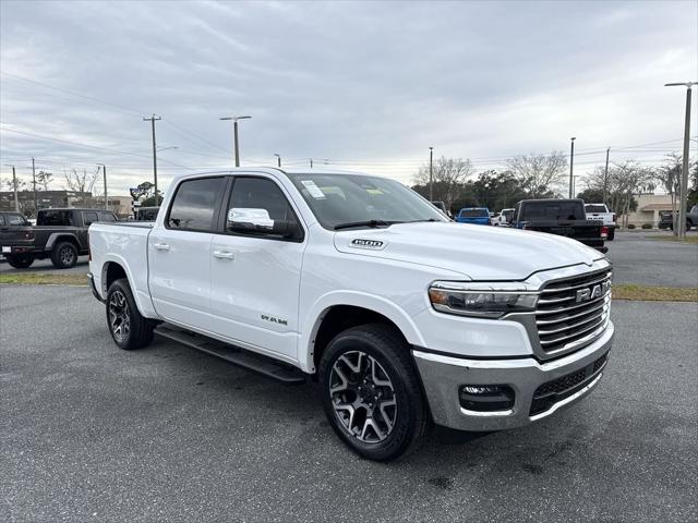 2026 RAM Ram 1500 RAM 1500 LARAMIE CREW CAB 4X2 57 BOX