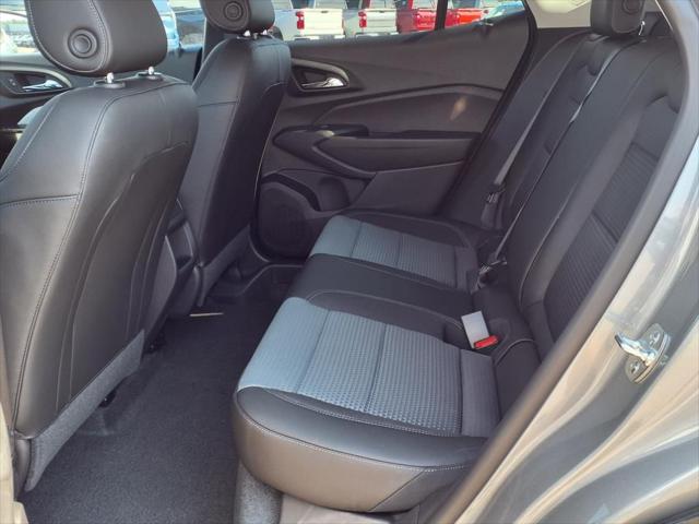 2025 Chevrolet Trax FWD LT