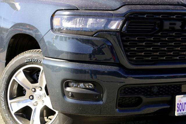 2026 RAM Ram 1500 RAM 1500 EXPRESS CREW CAB 4X2 57 BOX