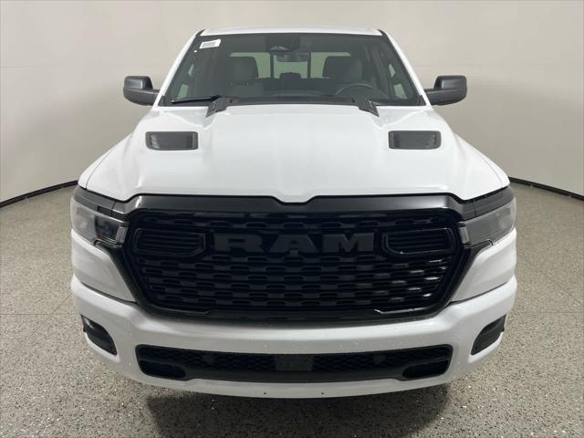 2025 RAM 1500 Tradesman Crew Cab 4x4 57 Box