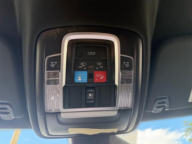 2026 Ram 1500 Rebel Crew Cab 4x4 5'7" Box