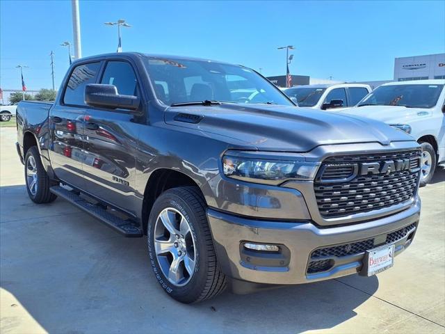 2025 RAM Ram 1500 RAM 1500 TRADESMAN CREW CAB 4X2 57 BOX 2025 RAM Ram 1500 RAM 1500 TRADESMAN CREW CAB 4X2 57 BOX