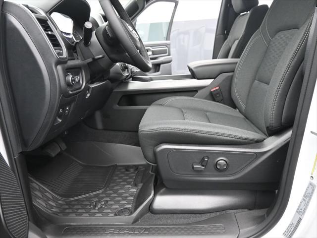 2026 Ram 1500 Big Horn Crew Cab 4x4 57 Box