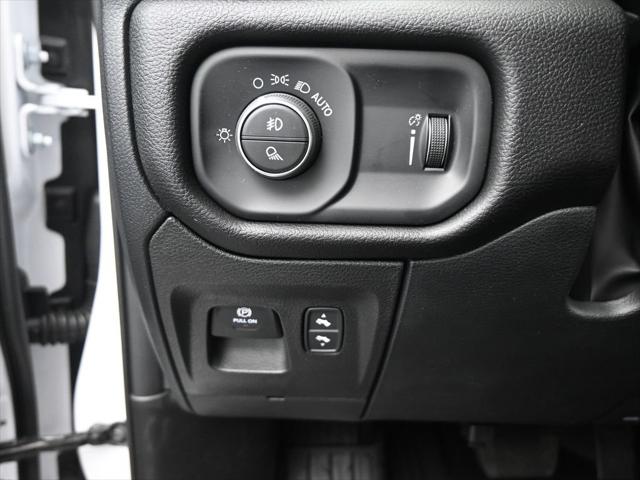 2026 Ram 1500 Big Horn Crew Cab 4x4 57 Box