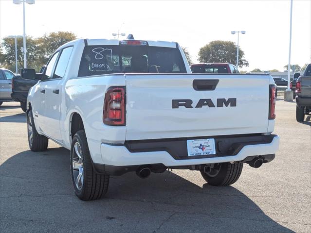 2026 RAM Ram 1500 RAM 1500 EXPRESS CREW CAB 4X2 57 BOX