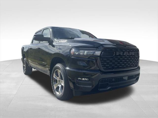 2025 RAM Ram 1500 RAM 1500 TRADESMAN CREW CAB 4X2 57 BOX