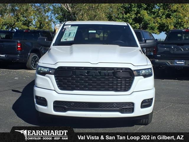 2026 RAM Ram 1500 RAM 1500 EXPRESS CREW CAB 4X2 57 BOX