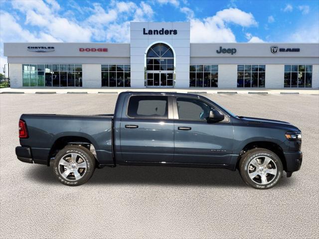 2026 RAM Ram 1500 RAM 1500 EXPRESS CREW CAB 4X2 57 BOX 2026 RAM Ram 1500 RAM 1500 EXPRESS CREW CAB 4X2 57 BOX