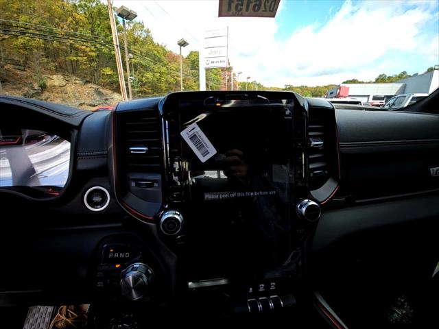 2026 Ram 1500 Rebel Crew Cab 4x4 5'7" Box