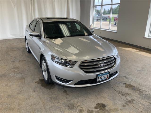 2016 Ford Taurus SEL