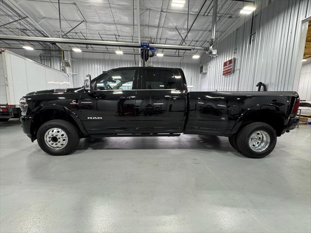 2025 RAM 3500 Limited Longhorn Crew Cab 4x4 8 Box