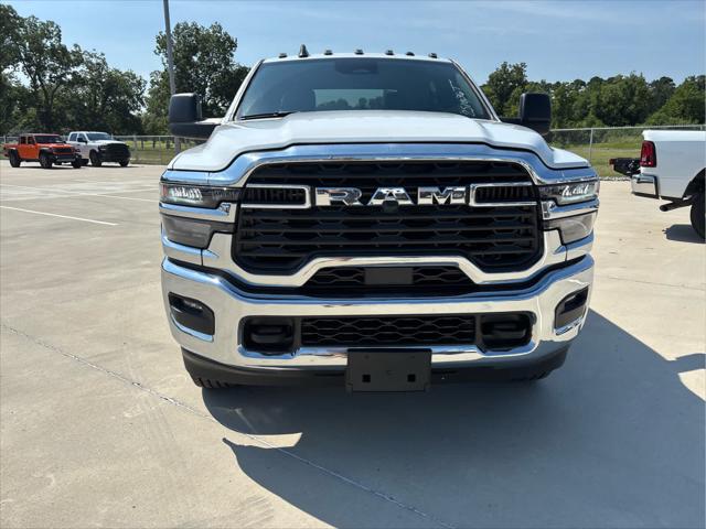 2025 RAM Ram 2500 RAM 2500 TRADESMAN CREW CAB 4X4 64 BOX