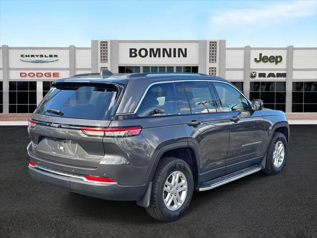 2022 Jeep Grand Cherokee Laredo 4x4