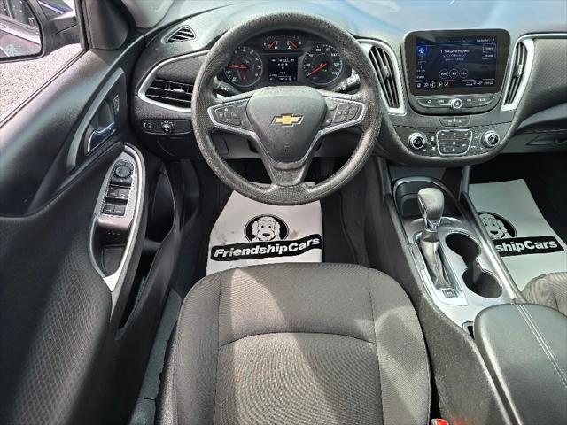 2022 Chevrolet Malibu FWD LT