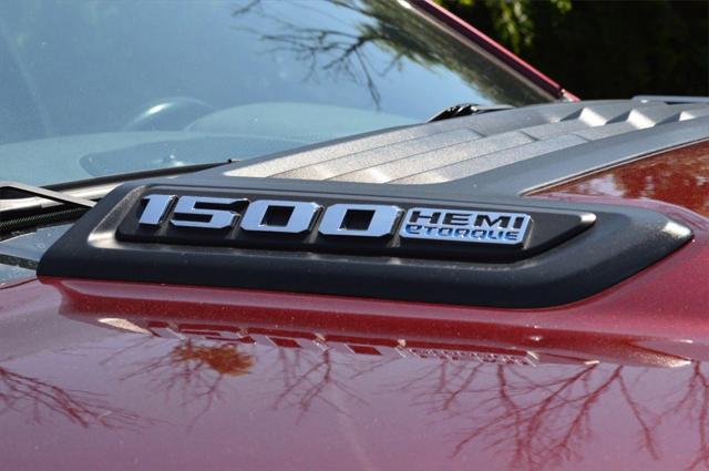 2021 RAM 1500 Laramie Crew Cab 4x4 57 Box