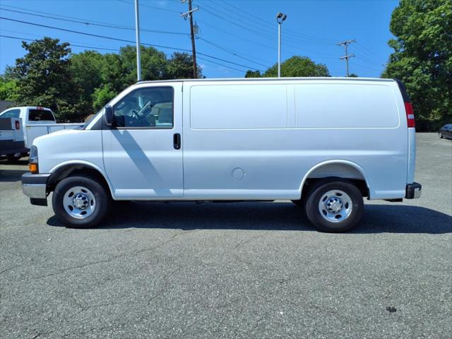 2025 Chevrolet Express Cargo Van RWD 2500 Regular Wheelbase WT