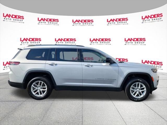 2023 Jeep Grand Cherokee L Laredo 4x4