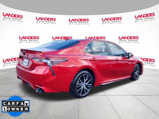 2023 Toyota Camry SE