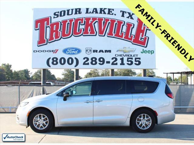 2024 Chrysler Pacifica Touring L