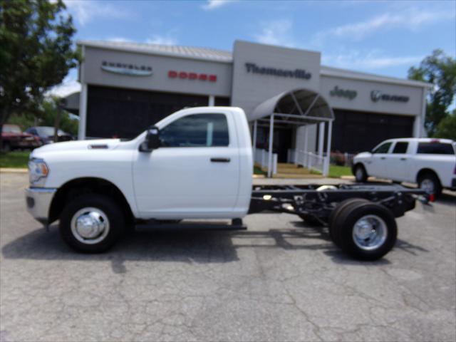 2024 RAM 3500 Chassis Tradesman/SLT