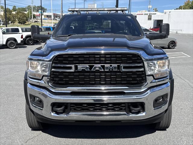2022 RAM 5500 Chassis Tradesman/SLT