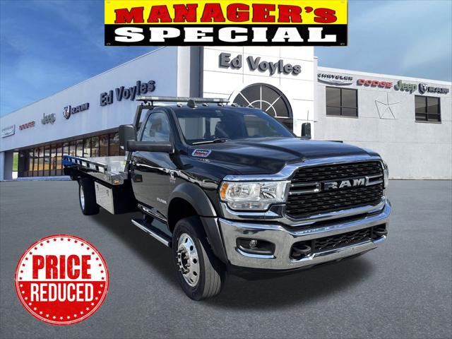 2022 RAM 5500 Chassis Tradesman/SLT