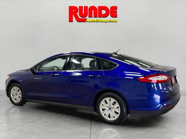 2013 Ford Fusion S
