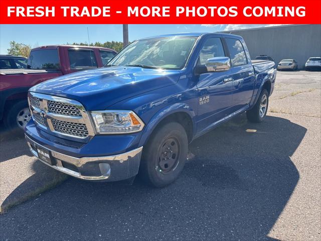 2018 RAM 1500 Laramie Crew Cab 4x4 57 Box