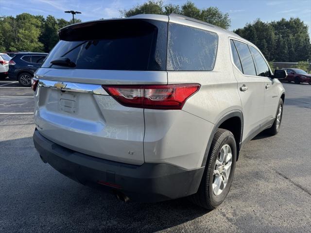 2020 Chevrolet Traverse AWD LT Cloth