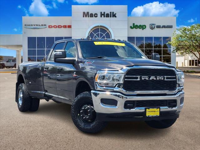 2024 RAM 3500 Tradesman Crew Cab 4x4 8 Box