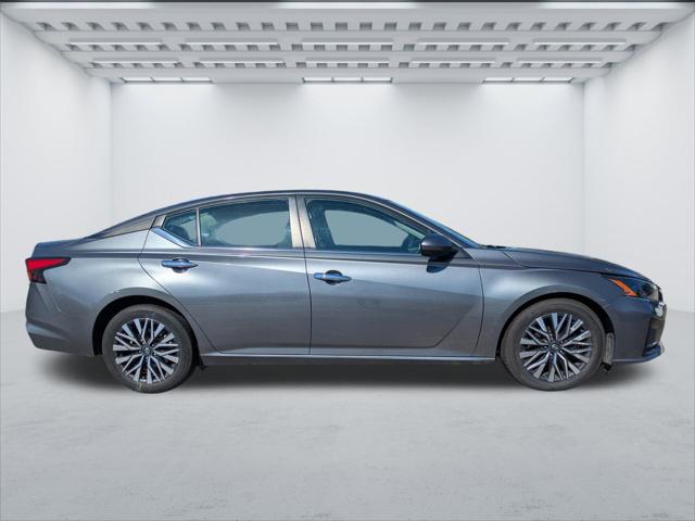 2023 Nissan Altima SV FWD