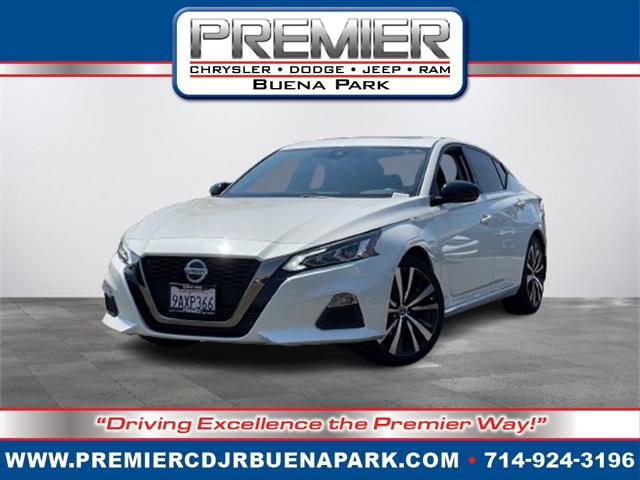 2022 Nissan Altima SR VC-Turbo FWD