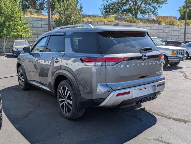 2025 Nissan Pathfinder Platinum 4WD