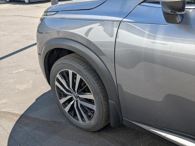 2025 Nissan Pathfinder Platinum 4WD