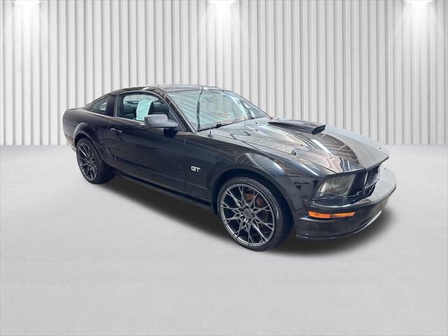 2007 Ford Mustang GT Deluxe