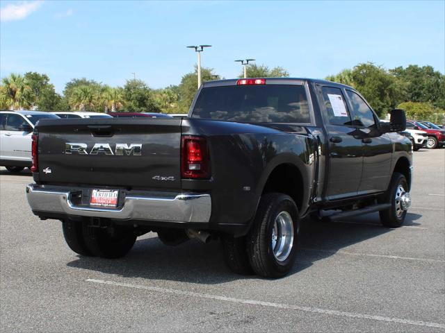 2025 RAM 3500 Tradesman Crew Cab 4x4 8 Box