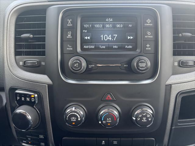 2019 RAM 1500 Classic Tradesman Crew Cab 4x4 64 Box 2019 RAM 1500 Classic Tradesman Crew Cab 4x4 64 Box