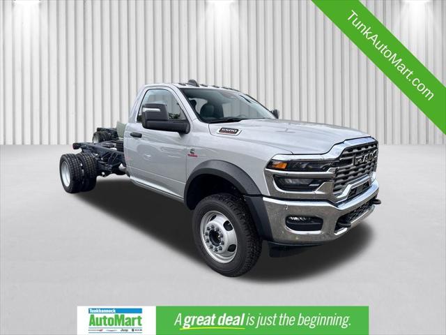 2026 RAM Ram 5500 Chassis Cab RAM 5500 TRADESMAN CHASSIS REGULAR CAB 4X4 84 CA 2026 RAM Ram 5500 Chassis Cab RAM 5500 TRADESMAN CHASSIS REGULAR CAB 4X4 84 CA