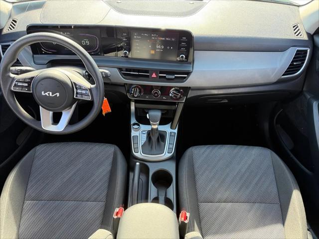 2025 Kia Seltos LX