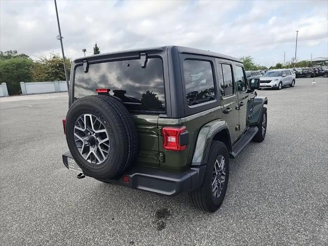 2024 Jeep Wrangler 4-Door Sahara