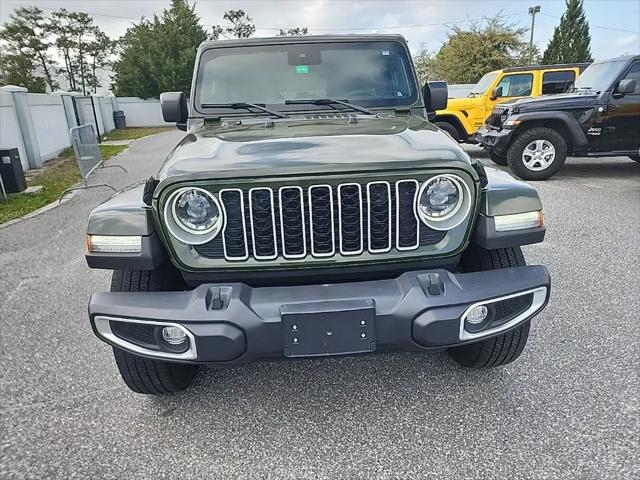 2024 Jeep Wrangler 4-Door Sahara