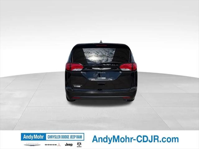 2026 Chrysler Voyager LX