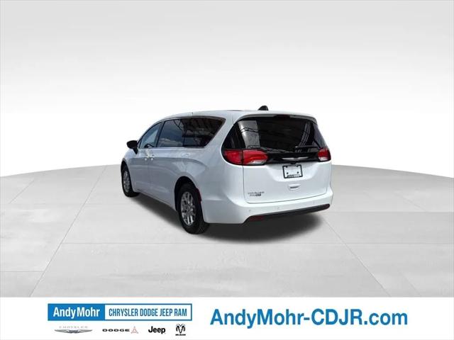2026 Chrysler Voyager LX