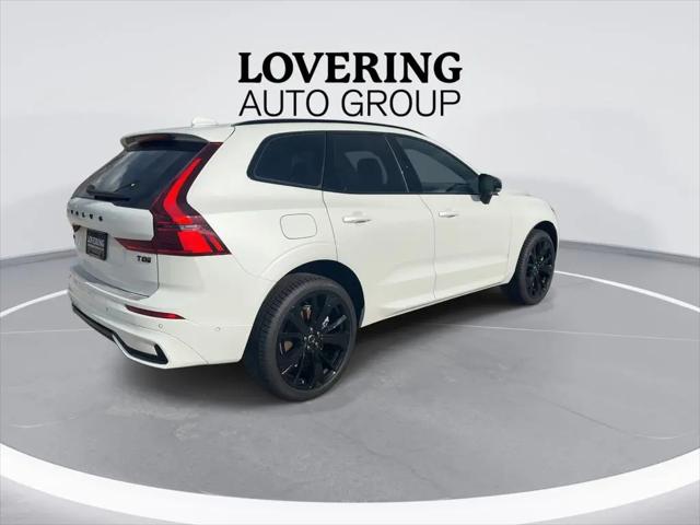 2026 Volvo XC60 Plug-In Hybrid Black Edition Ultra, T8 AWD Electric/Gasoline, Dark