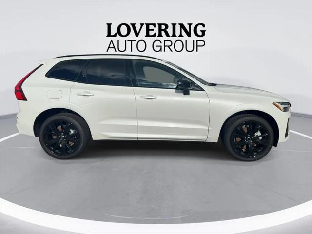2026 Volvo XC60 Plug-In Hybrid Black Edition Ultra, T8 AWD Electric/Gasoline, Dark